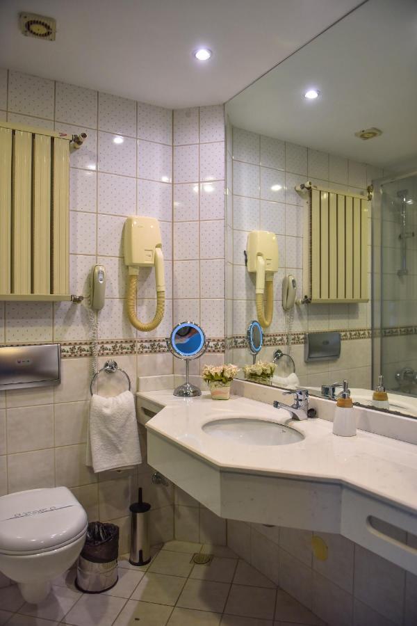 Denizati Plus Hotel Istanbul Exterior photo